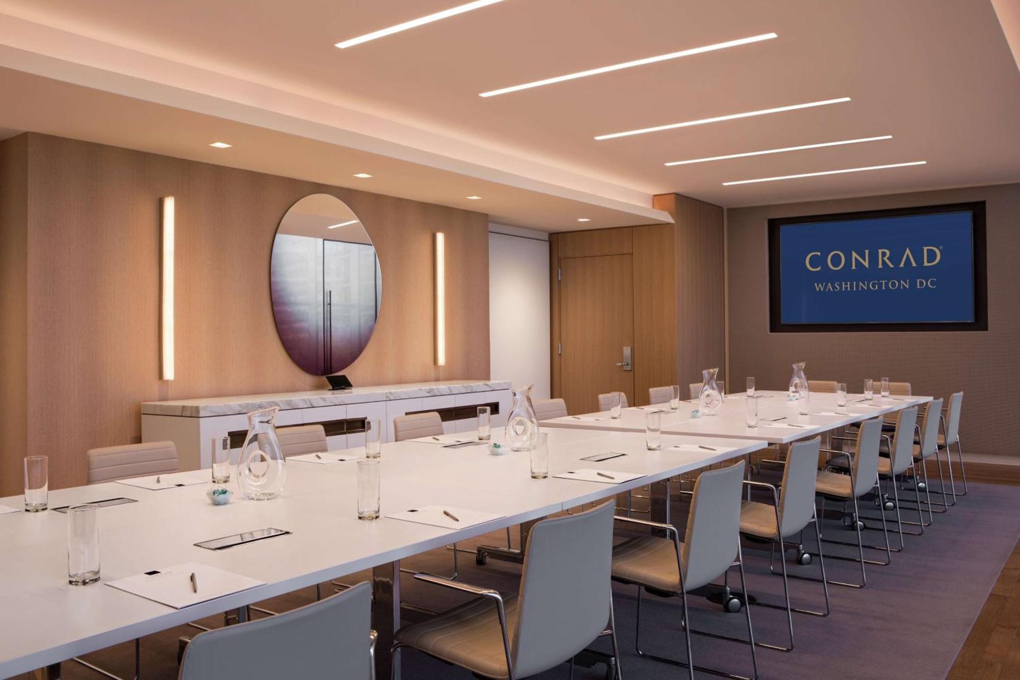 Отель Conrad Washington Dc Экстерьер фото