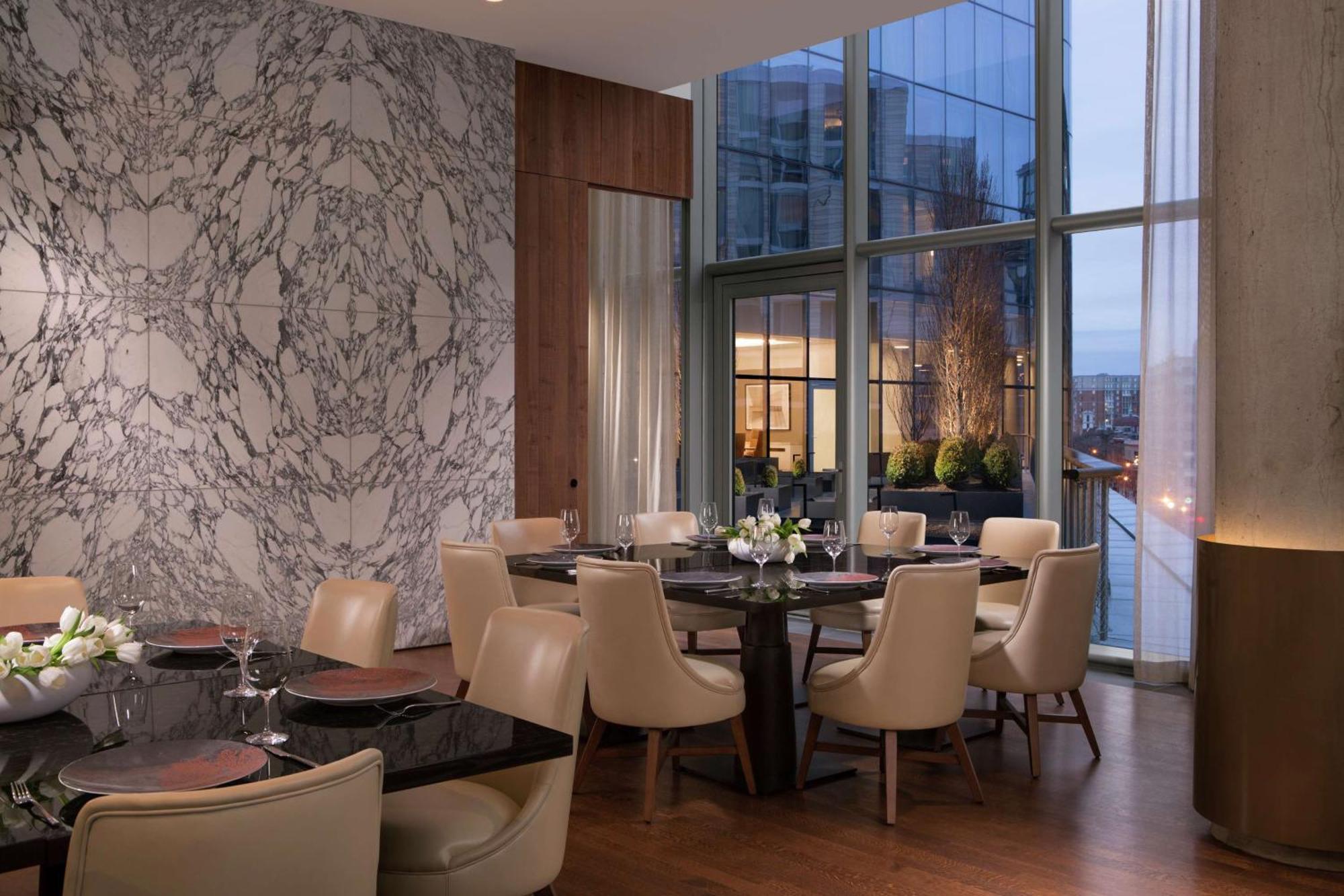 Отель Conrad Washington Dc Экстерьер фото
